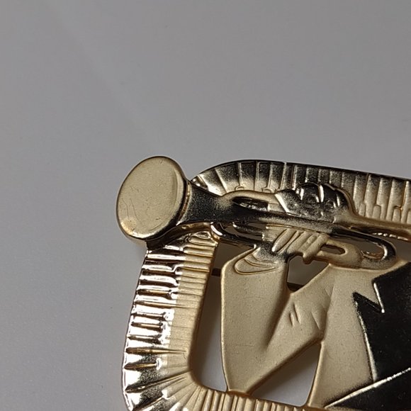 Vintage Gold Tone AJC Louis Armstrong Trumpet Brooch - Picture 7 of 12